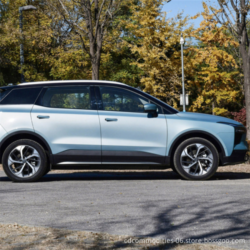 2021 مركبات جديدة للشحن السريع 5 أبواب 5 مقاعد الحجم المتوسط ​​SUV AIWAYS U5 EV للبيع